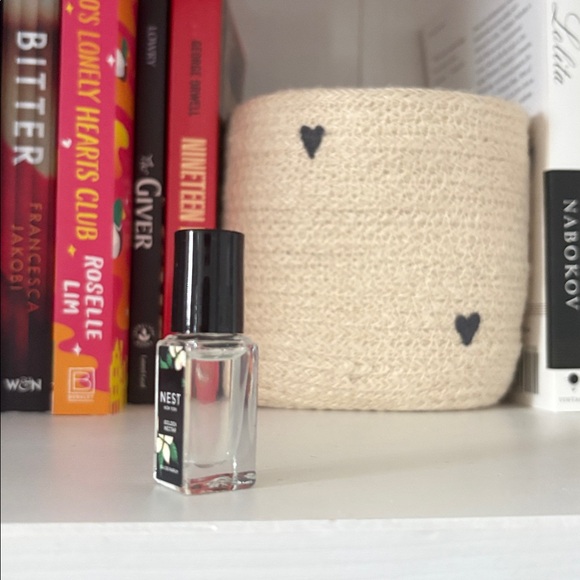 3/$30 nest gold nectar size 3 m L - Picture 2 of 2